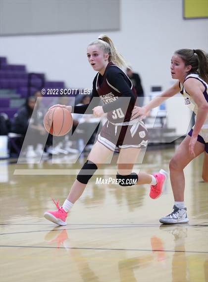Thumbnail 1 in Columbus Academy vs Bloom-Carroll photogallery.