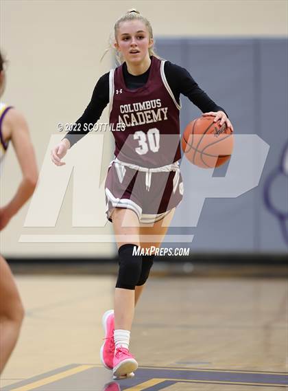 Thumbnail 3 in Columbus Academy vs Bloom-Carroll photogallery.