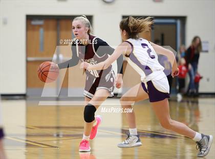 Thumbnail 2 in Columbus Academy vs Bloom-Carroll photogallery.