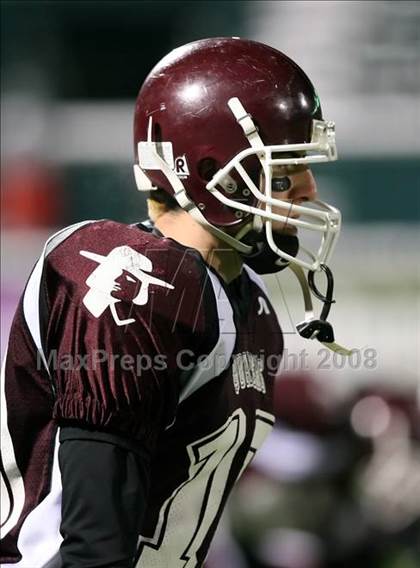 Thumbnail 1 in Binghamton vs. Orchard Park (NYSPHSAA Class AA West Final) photogallery.