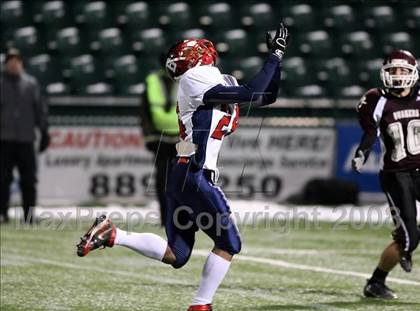 Thumbnail 2 in Binghamton vs. Orchard Park (NYSPHSAA Class AA West Final) photogallery.