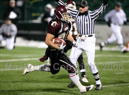Thumbnail 1 in Binghamton vs. Orchard Park (NYSPHSAA Class AA West Final) photogallery.
