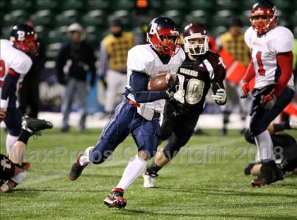 Thumbnail 1 in Binghamton vs. Orchard Park (NYSPHSAA Class AA West Final) photogallery.