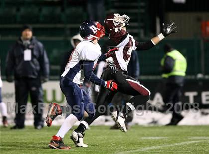 Thumbnail 1 in Binghamton vs. Orchard Park (NYSPHSAA Class AA West Final) photogallery.