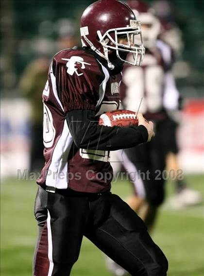Thumbnail 2 in Binghamton vs. Orchard Park (NYSPHSAA Class AA West Final) photogallery.