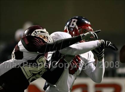 Thumbnail 2 in Binghamton vs. Orchard Park (NYSPHSAA Class AA West Final) photogallery.