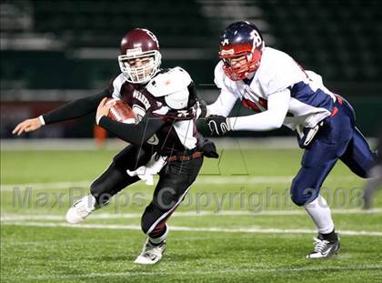 Thumbnail 1 in Binghamton vs. Orchard Park (NYSPHSAA Class AA West Final) photogallery.