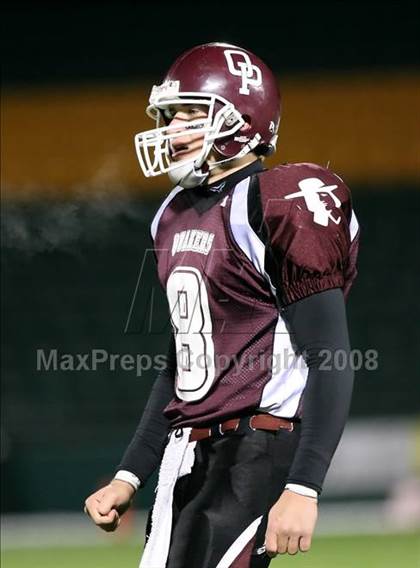 Thumbnail 1 in Binghamton vs. Orchard Park (NYSPHSAA Class AA West Final) photogallery.