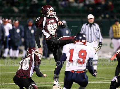 Thumbnail 2 in Binghamton vs. Orchard Park (NYSPHSAA Class AA West Final) photogallery.