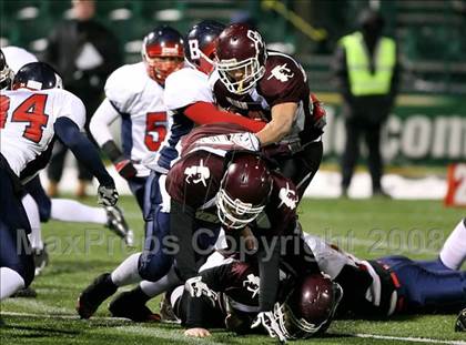 Thumbnail 2 in Binghamton vs. Orchard Park (NYSPHSAA Class AA West Final) photogallery.