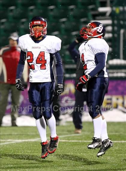 Thumbnail 3 in Binghamton vs. Orchard Park (NYSPHSAA Class AA West Final) photogallery.
