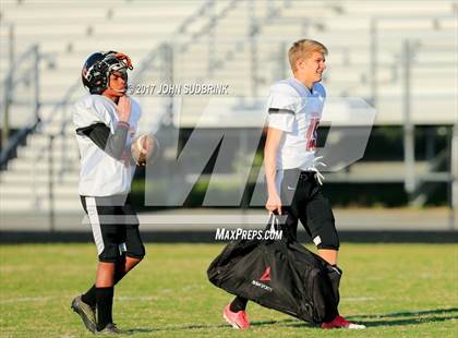 Thumbnail 3 in Churchland @ Norview photogallery.