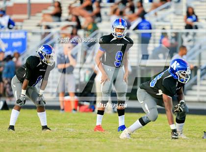 Thumbnail 1 in Churchland @ Norview photogallery.