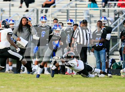 Thumbnail 1 in Churchland @ Norview photogallery.
