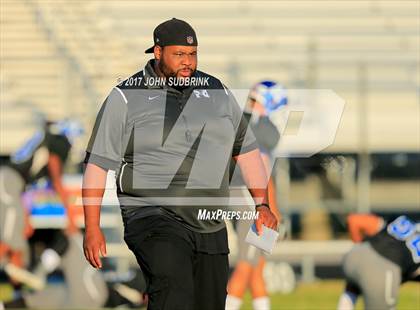 Thumbnail 1 in Churchland @ Norview photogallery.