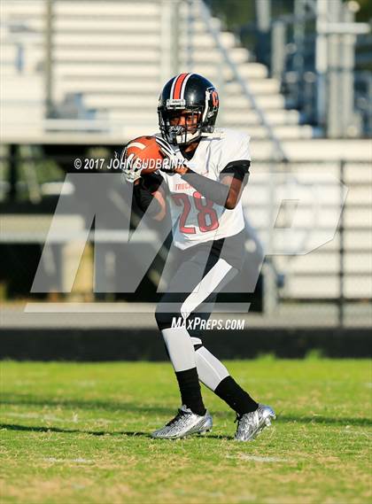 Thumbnail 1 in Churchland @ Norview photogallery.
