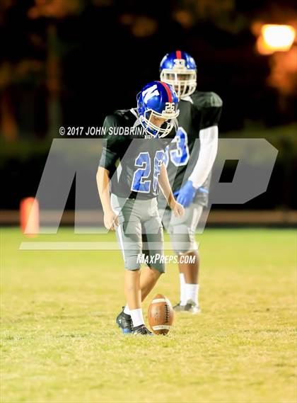 Thumbnail 1 in Churchland @ Norview photogallery.