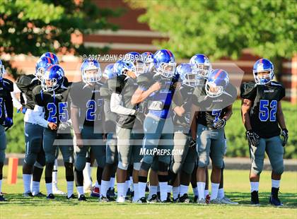 Thumbnail 1 in Churchland @ Norview photogallery.