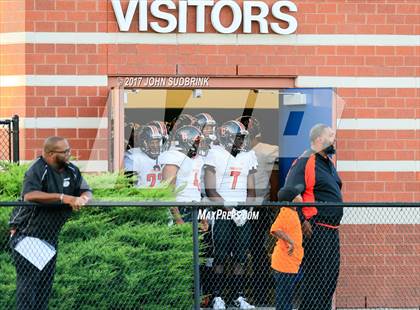 Thumbnail 3 in Churchland @ Norview photogallery.