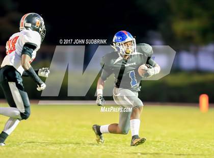 Thumbnail 1 in Churchland @ Norview photogallery.