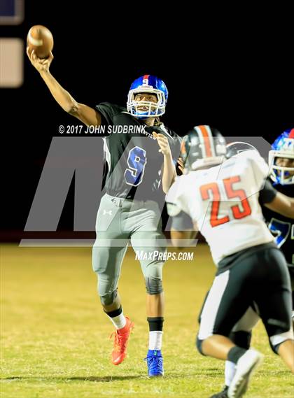 Thumbnail 1 in Churchland @ Norview photogallery.