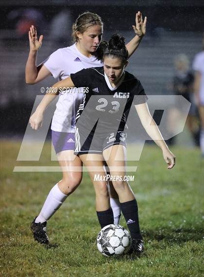 Thumbnail 3 in Bloom-Carroll vs Amanda-Clearcreek photogallery.