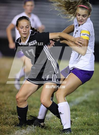 Thumbnail 2 in Bloom-Carroll vs Amanda-Clearcreek photogallery.