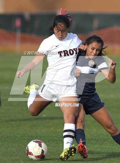 Thumbnail 1 in Sonora @ Troy photogallery.