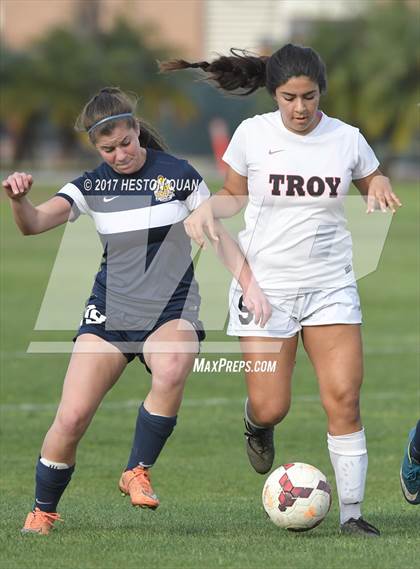 Thumbnail 1 in Sonora @ Troy photogallery.