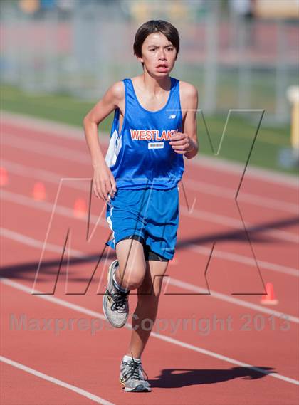 Thumbnail 2 in Ventura Invitational  4X1600 Relay photogallery.