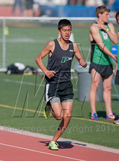 Thumbnail 2 in Ventura Invitational  4X1600 Relay photogallery.