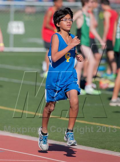 Thumbnail 2 in Ventura Invitational  4X1600 Relay photogallery.