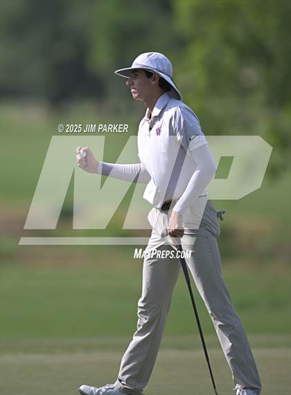 Thumbnail 3 in UIL 6A Boys Golf Finals (Round 1) photogallery.