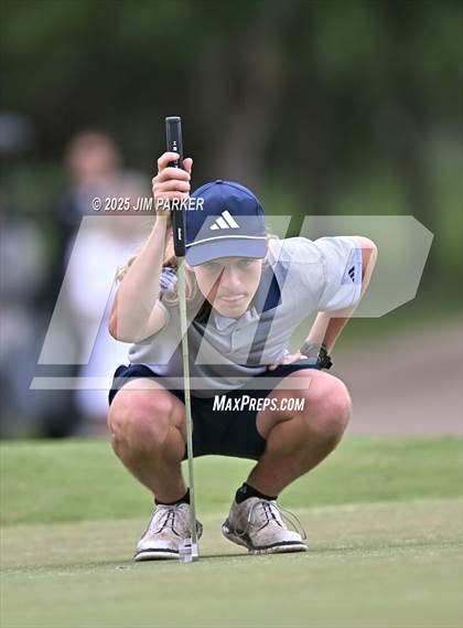 Thumbnail 1 in UIL 6A Boys Golf Finals (Round 1) photogallery.
