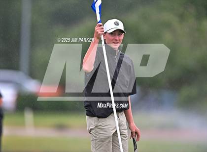 Thumbnail 2 in UIL 6A Boys Golf Finals (Round 1) photogallery.
