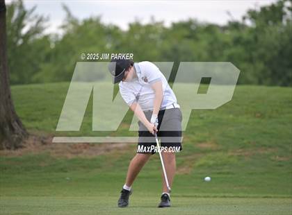 Thumbnail 3 in UIL 6A Boys Golf Finals (Round 1) photogallery.