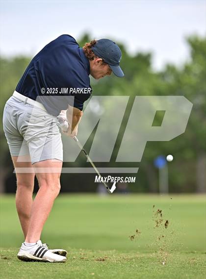Thumbnail 3 in UIL 6A Boys Golf Finals (Round 1) photogallery.