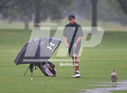Thumbnail 2 in UIL 6A Boys Golf Finals (Round 1) photogallery.