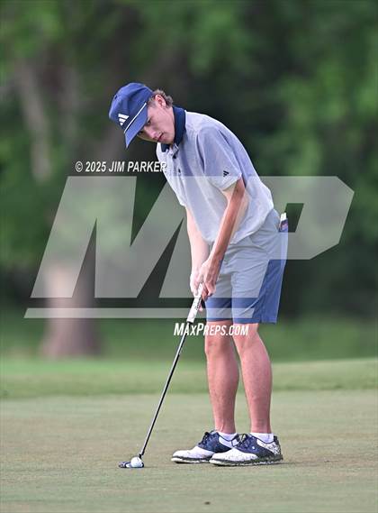 Thumbnail 2 in UIL 6A Boys Golf Finals (Round 1) photogallery.