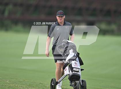 Thumbnail 1 in UIL 6A Boys Golf Finals (Round 1) photogallery.