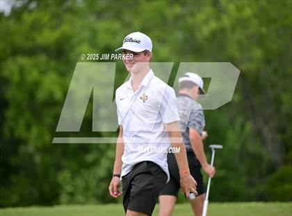 Thumbnail 2 in UIL 6A Boys Golf Finals (Round 1) photogallery.