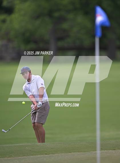 Thumbnail 1 in UIL 6A Boys Golf Finals (Round 1) photogallery.