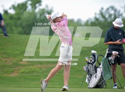 Thumbnail 2 in UIL 6A Boys Golf Finals (Round 1) photogallery.