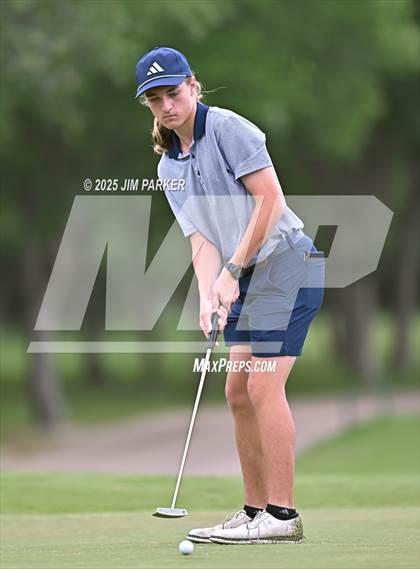 Thumbnail 2 in UIL 6A Boys Golf Finals (Round 1) photogallery.