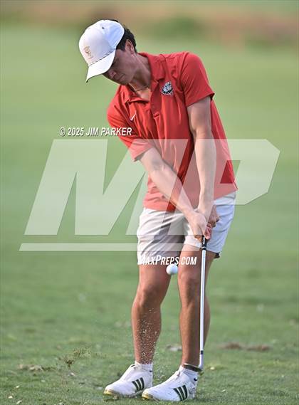 Thumbnail 2 in UIL 6A Boys Golf Finals (Round 1) photogallery.