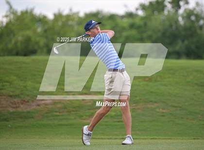Thumbnail 1 in UIL 6A Boys Golf Finals (Round 1) photogallery.