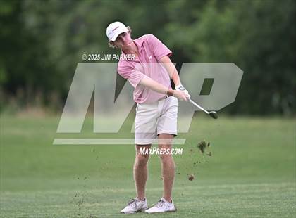 Thumbnail 1 in UIL 6A Boys Golf Finals (Round 1) photogallery.