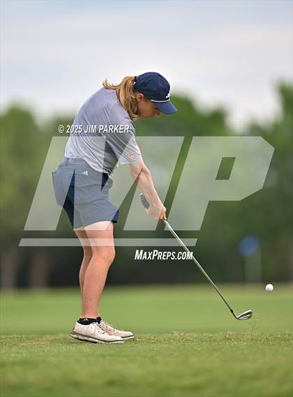 Thumbnail 1 in UIL 6A Boys Golf Finals (Round 1) photogallery.