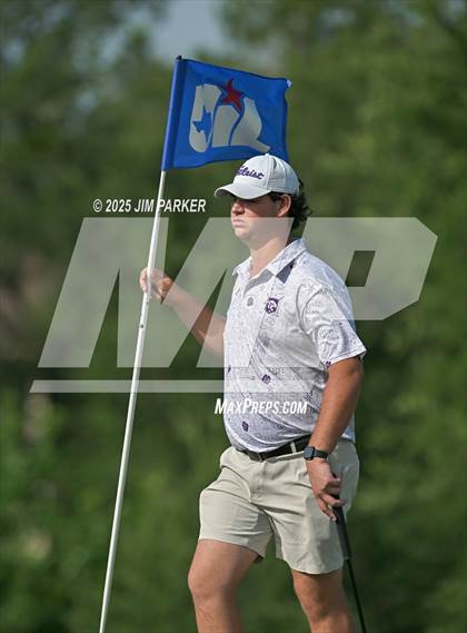 Thumbnail 3 in UIL 6A Boys Golf Finals (Round 1) photogallery.