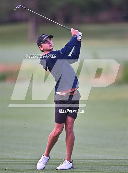 Thumbnail 1 in UIL 6A Boys Golf Finals (Round 1) photogallery.